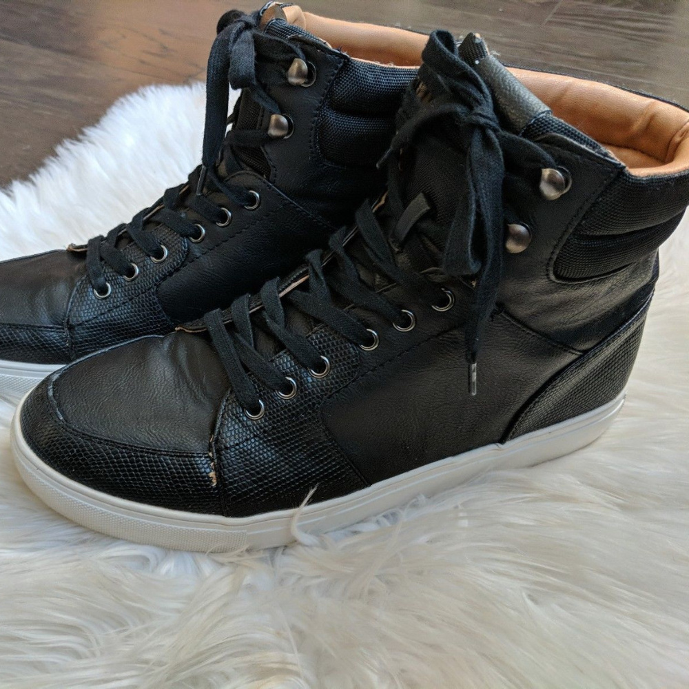 Express - Men's Black Leather High Top Sneakers